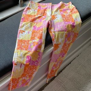 SOLD—Lilly Pulitzer light weight pant 97% cotton